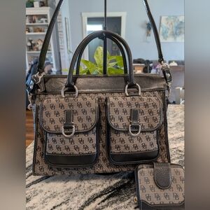 ✴️Dooney & Bourke Set✴️ Monogram Double Pocket Satchel & Wallet in Black/Grey